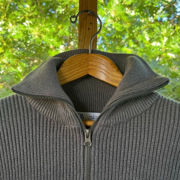 Zara Women's Grey And White Striped Sleeveless Sweater Size S - Picture 3 of 8